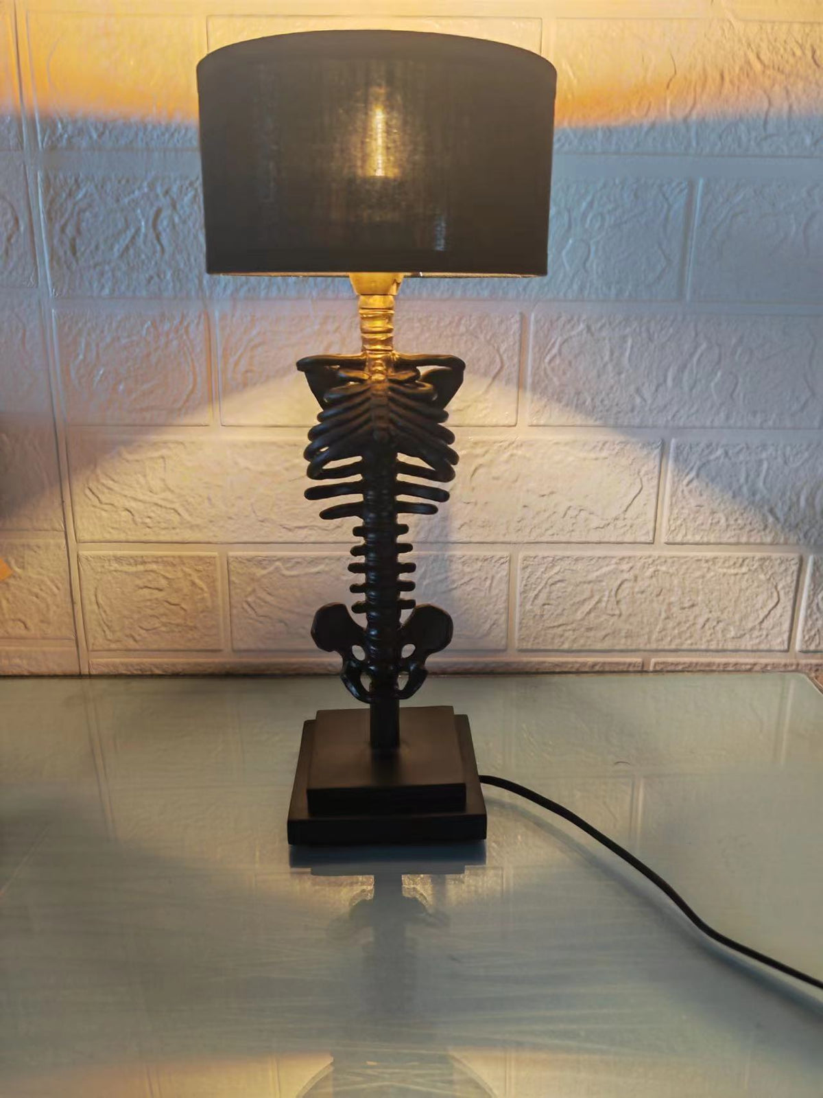 Backbone Lamp, resin spine night light, photo 2
