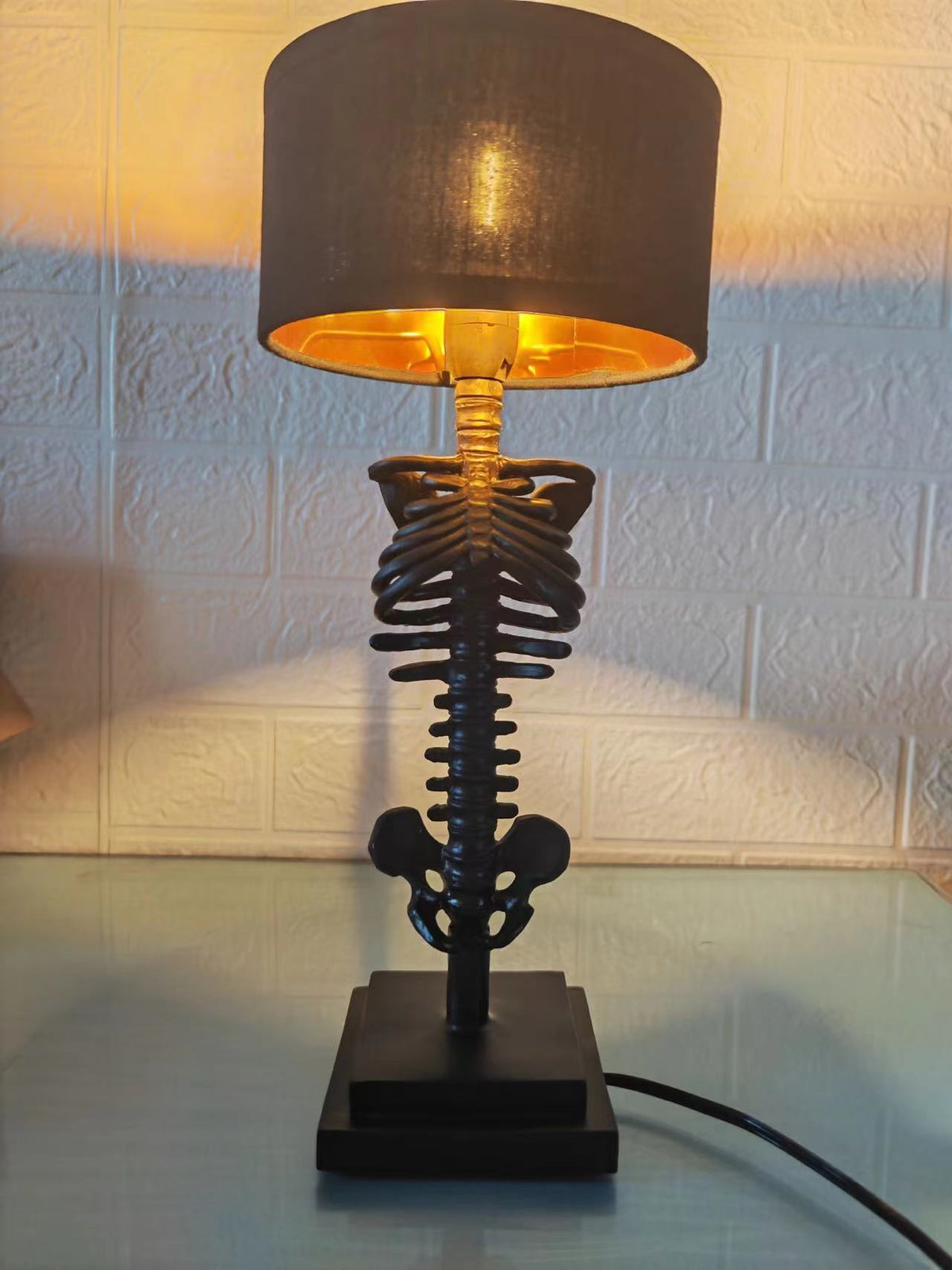 Backbone Lamp, resin spine night light, photo 4